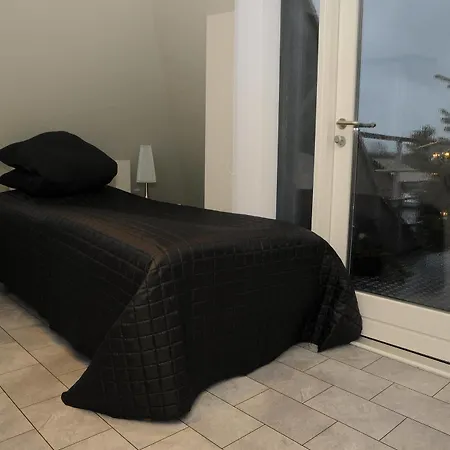 Coco Aps Bed & Breakfast 3*