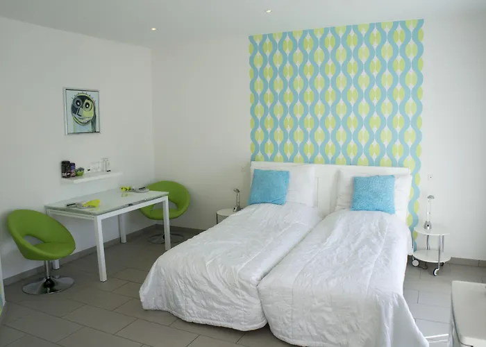 לינה וארוחת בוקר Coco Aps